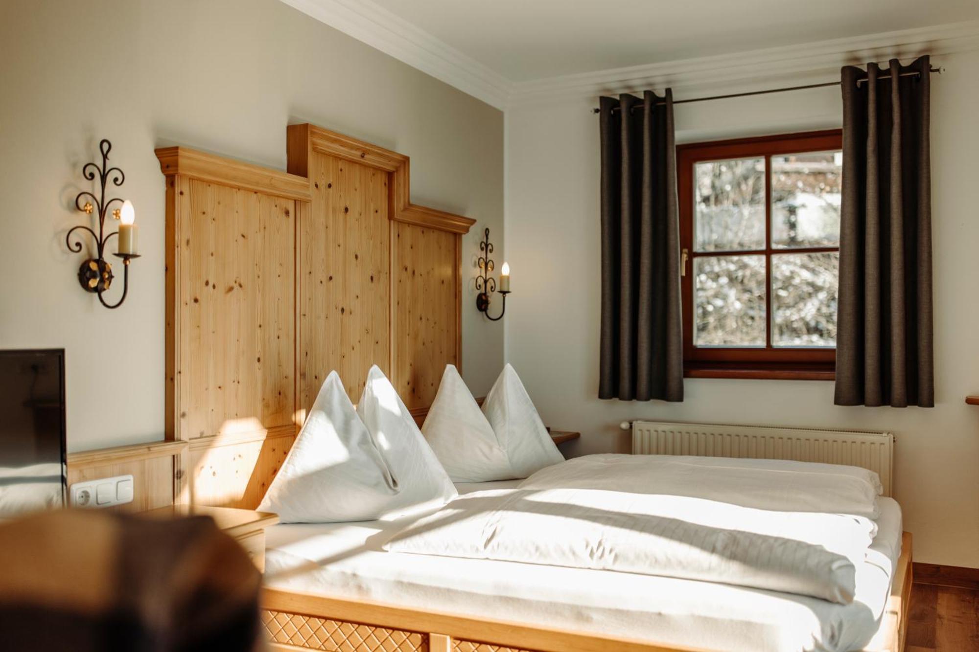 Hotel Lerch Sankt Johann im Pongau Esterno foto